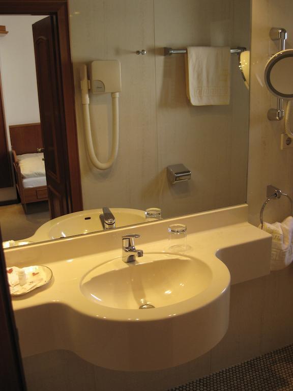 Hotel Alte Post Garni Ginsheim-Gustavsburg Cameră foto